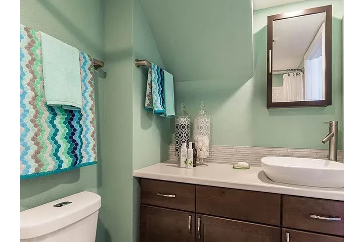 $1200 : The one true house image 7