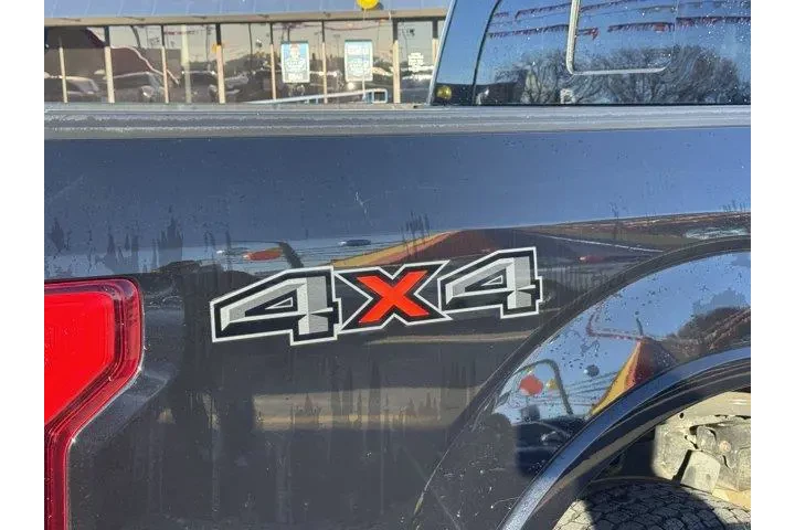 $31288 : Ford F-150 2020 4x4 XL 4dr S image 7