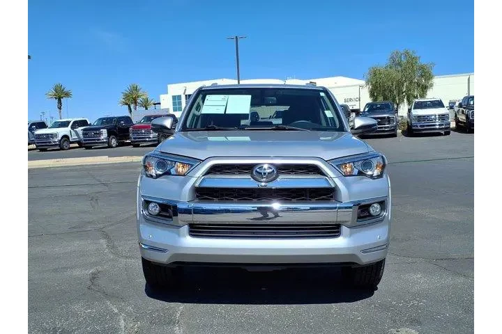 $35798 : Toyota 4Runner 2019 4x4 SR5 image 2
