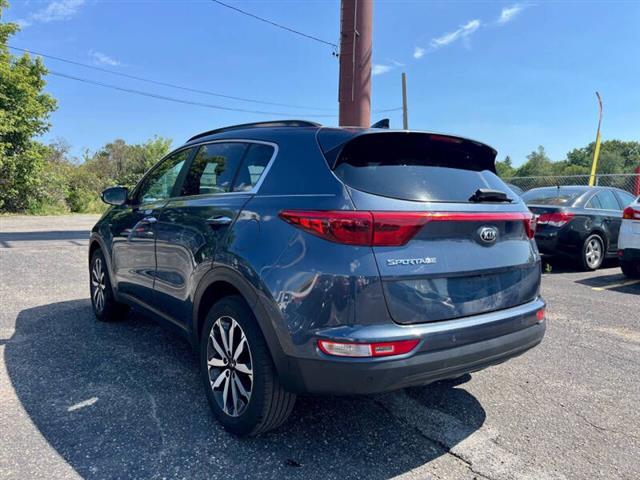 $14995 : 2018 Sportage EX image 8