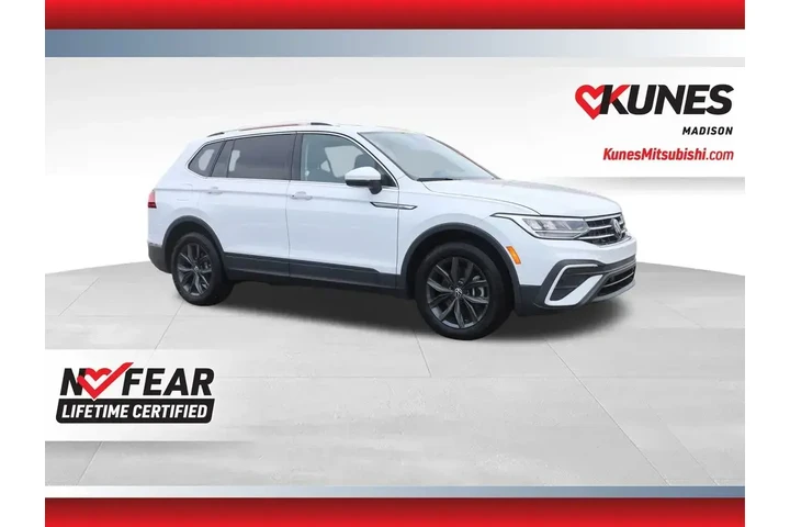 $23777 : Volkswagen Tiguan 2024 Wolfs image 1