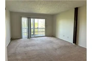 $700 : Rental property with 2 bedro thumbnail
