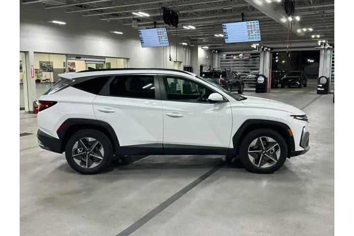 $25872 : Hyundai TUCSON 2025 AWD SEL image 8