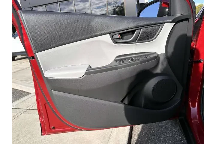 $18998 : Hyundai KONA 2023 AWD SE 4dr image 8