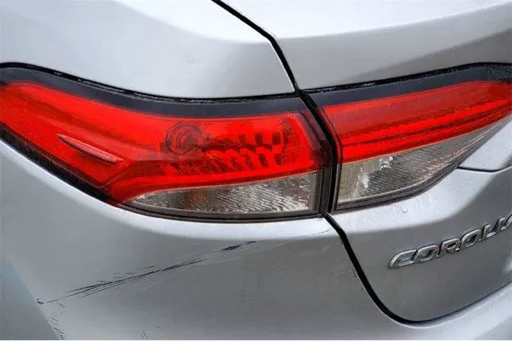 $19595 : Toyota Corolla 2024 LE 4dr S image 7