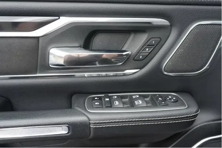 $34888 : Ford F-150 2020 4x4 XLT 4dr image 9