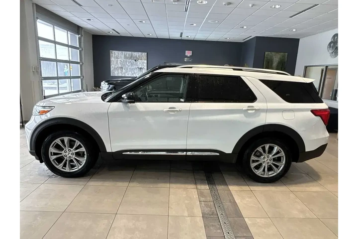 $18984 : Ford Explorer 2021 AWD Limit image 6
