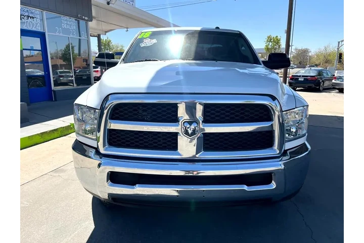 2018 RAM 2500 Tradesman Crew image 2