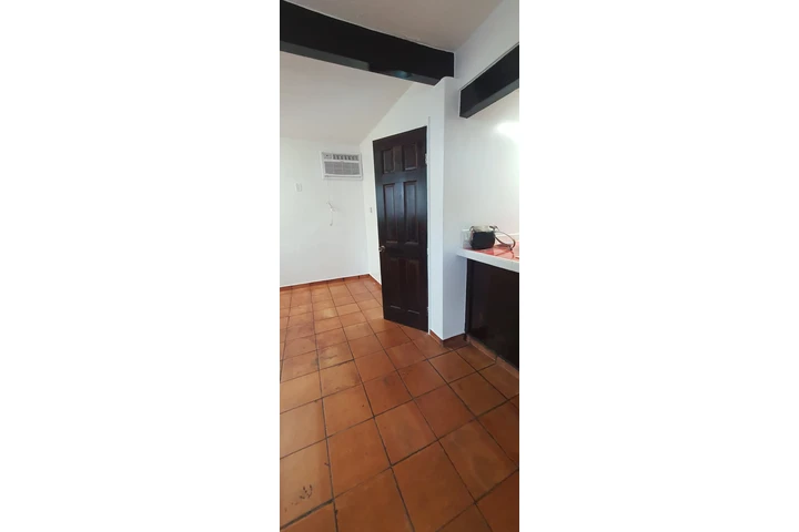 $1350 : ESTUDIO WEST HOLLYWOOD image 8