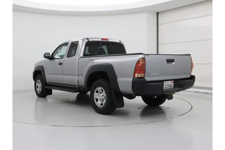 $23998 : Toyota Tacoma 2015 4x2 PreRu image 2