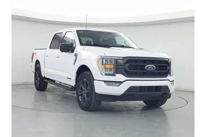 $37998 : Ford F-150 2023 4x4 XLT 4dr image 1