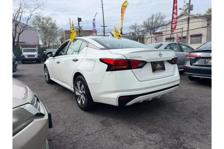 2020 NISSAN ALTIMA2020 NISSAN image 10