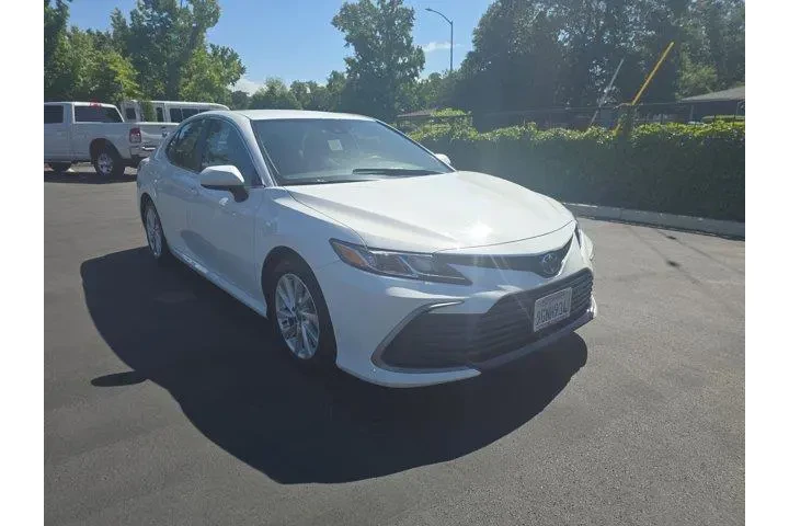 $21995 : Toyota Camry 2023 LE 4dr Sed image 1