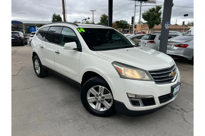 2014 Traverse 2LT FWD image 3