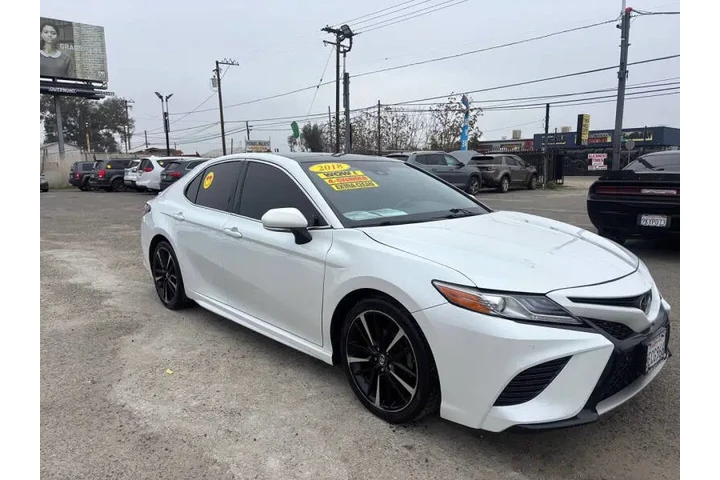 $23599 : 2018 Camry XSE image 2