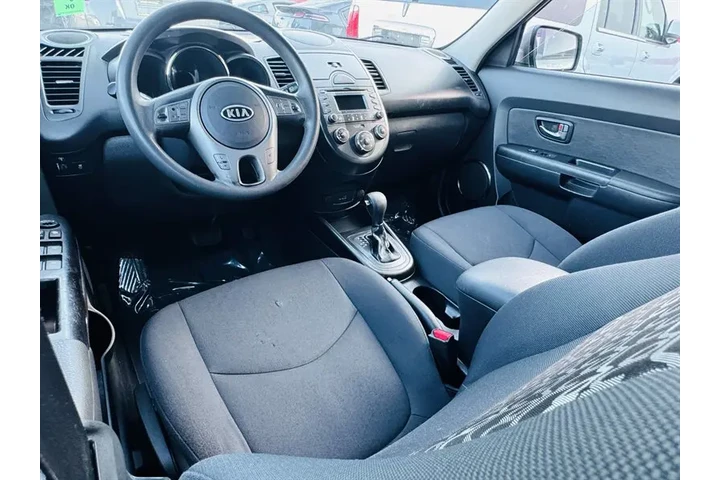 $6995 : 2011 Soul + 4-Door Wagon image 8