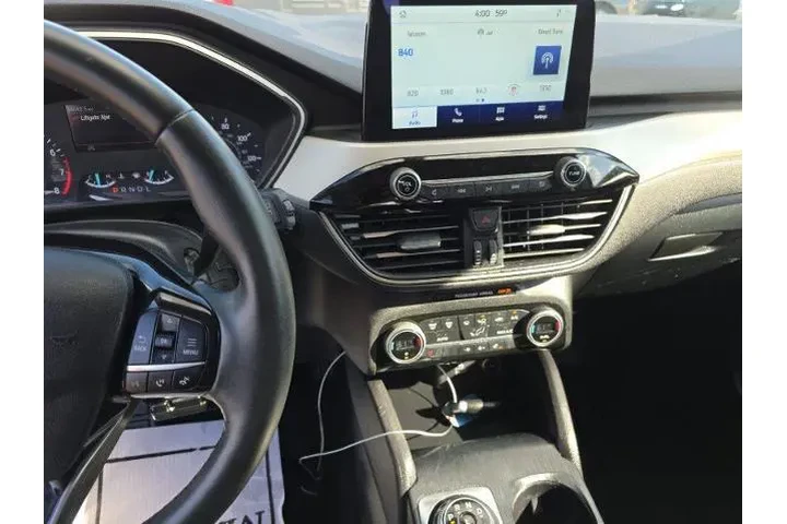 $15484 : Ford Escape 2021 SE 4dr SUV image 6