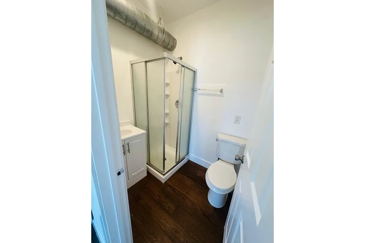 $1900 : Renta Studio (Santa Ana) image 10