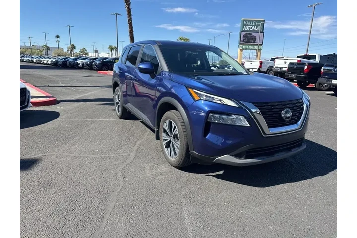 $22649 : Nissan Rogue 2023 SV 4dr Cro image 4