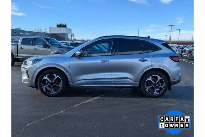 $25339 : Ford Escape 2023 AWD ST-Line image 6