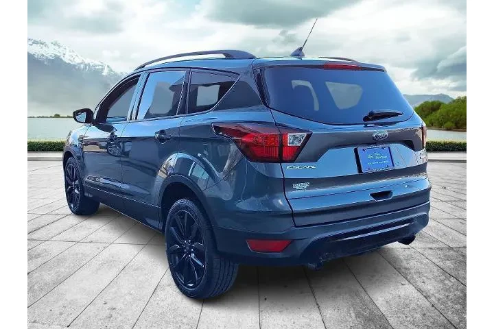 $14997 : Ford Escape 2019 AWD SE 4dr image 4