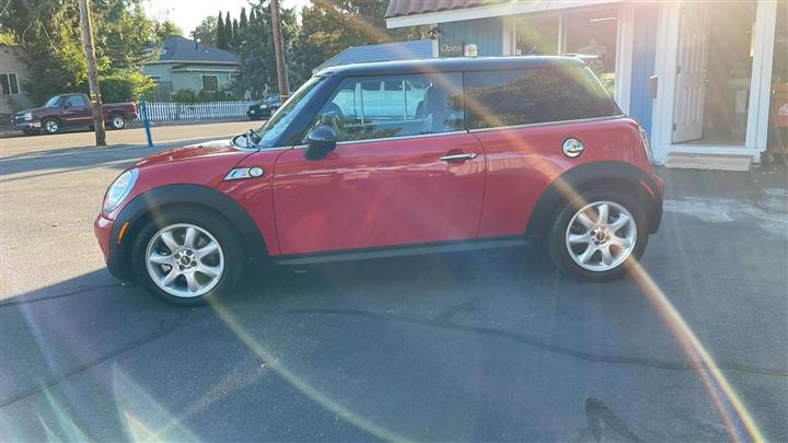 $7244 : 2009 MINI HARDTOP image 8