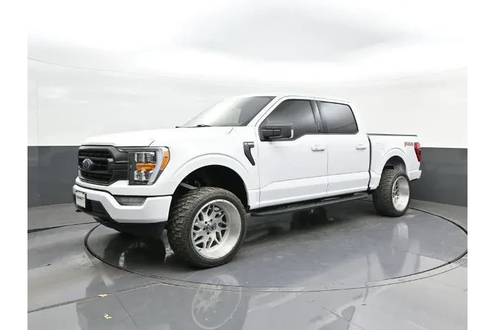 $35352 : Ford F-150 2023 4x4 XLT 4dr image 1