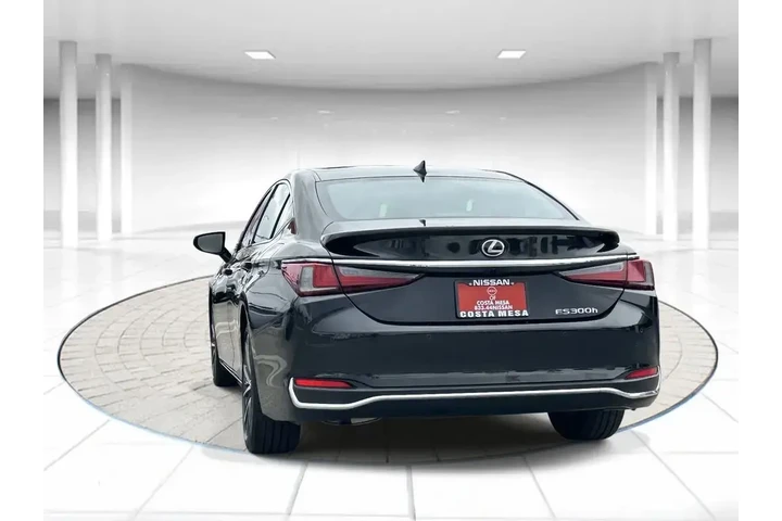 $39576 : Lexus ES 300h 2025 4dr Sedan image 3