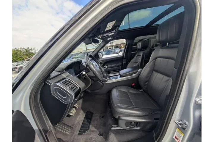 $28997 : Land Rover Range Rover Sport image 9