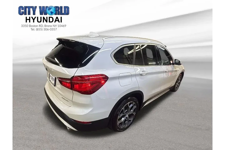 $16926 : BMW X1 2021 AWD xDrive28i 4d image 5
