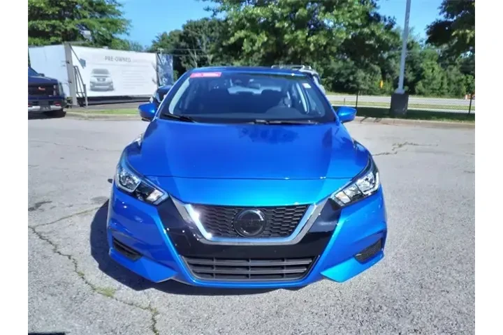 $13985 : Nissan Versa 2020 SV 4dr Sed image 8