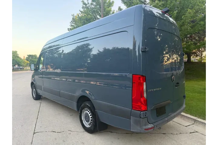 $27997 : 2019 Mercedes-Benz Sprinter 2 image 5