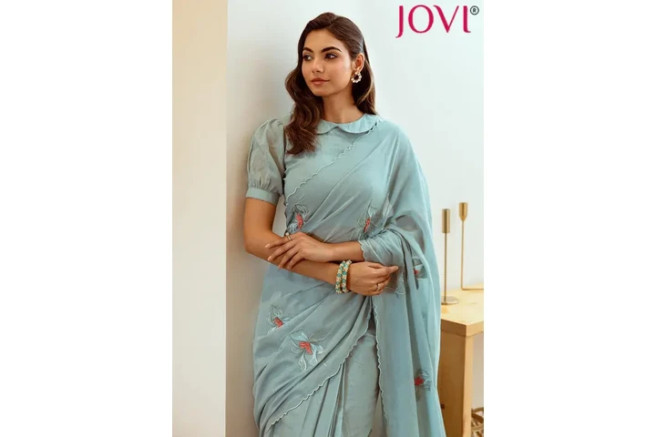 $500 : Ready to Wear Saree image 10