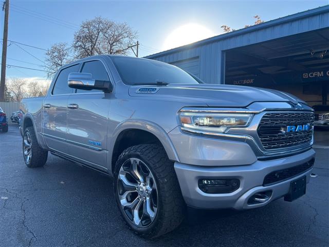 $34588 : 2019 1500 Limited, CLEAN CARF image 9