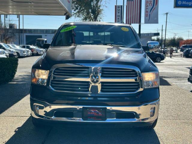 $18900 : 2016 RAM 1500 Big Horn image 5