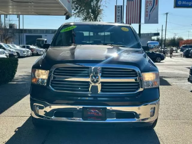 $18900 : 2016 RAM 1500 Big Horn image 5