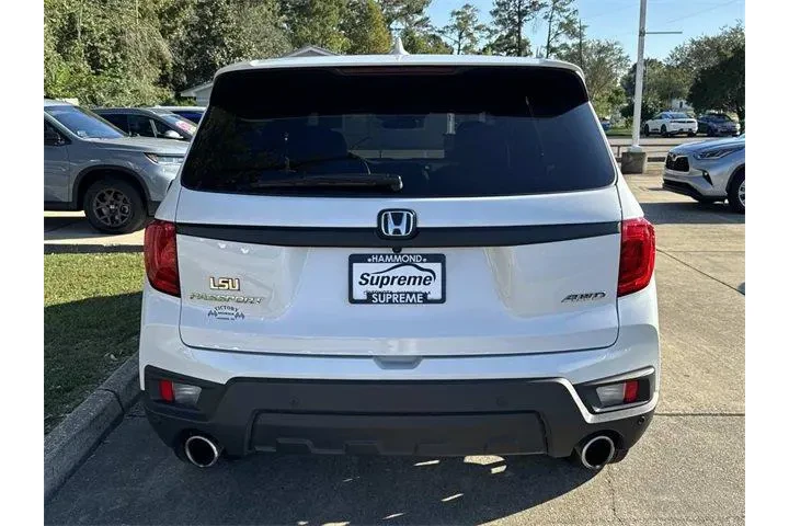 $31750 : Honda Passport 2023 AWD EX-L image 5