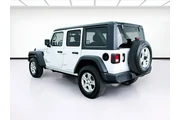 $22677 : Jeep Wrangler Unlimited 2020 thumbnail