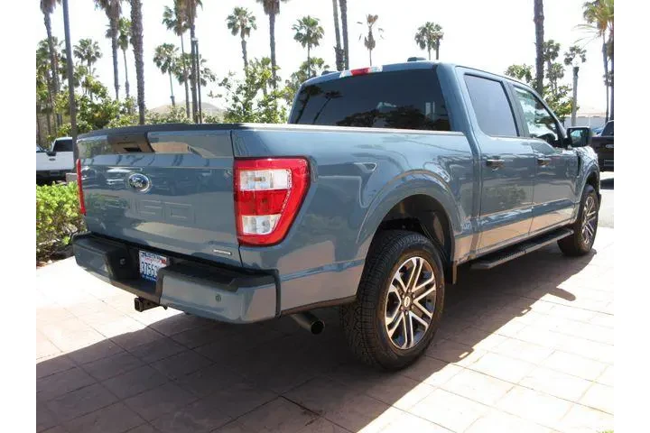 $33944 : Ford F-150 2023 4x4 XLT 4dr image 4