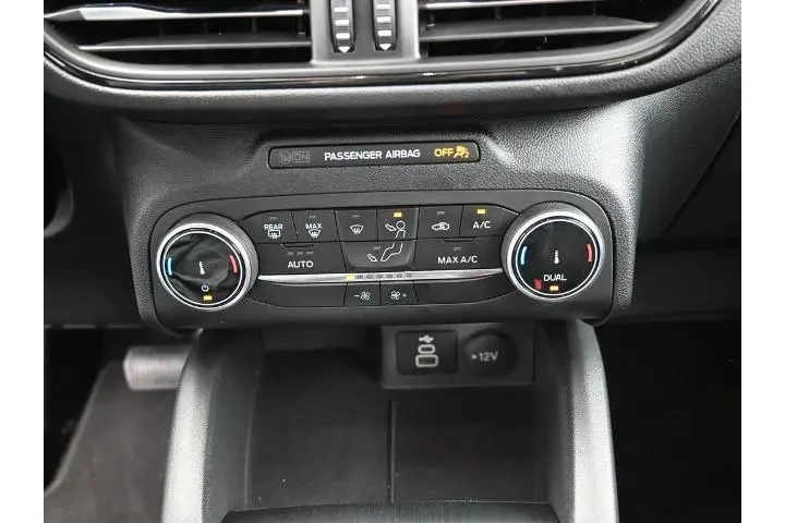 $24099 : Ford Escape 2025 AWD ST-Line image 9