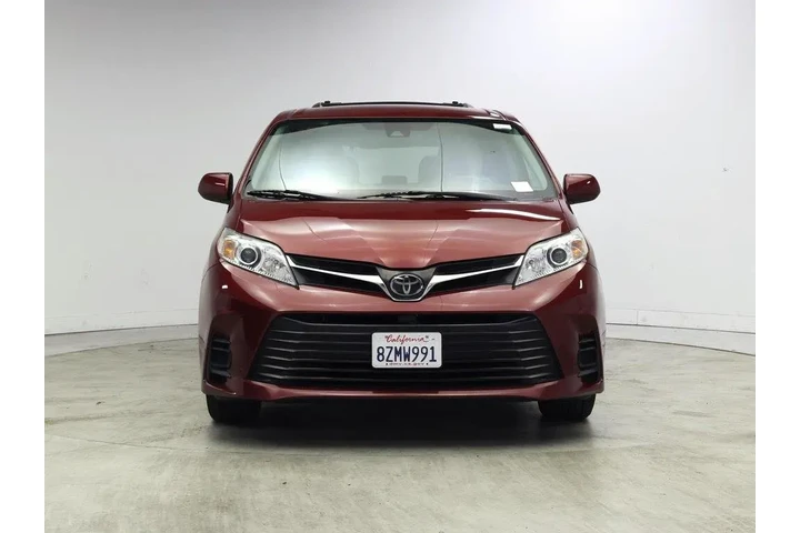 $23998 : Toyota Sienna 2018 AWD LE 7- image 5
