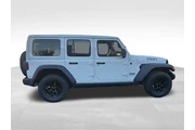$23444 : Jeep Wrangler 2023 4x4 Willy thumbnail