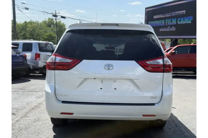 $17995 : 2015 Sienna XLE Premium 8-Pas image 7