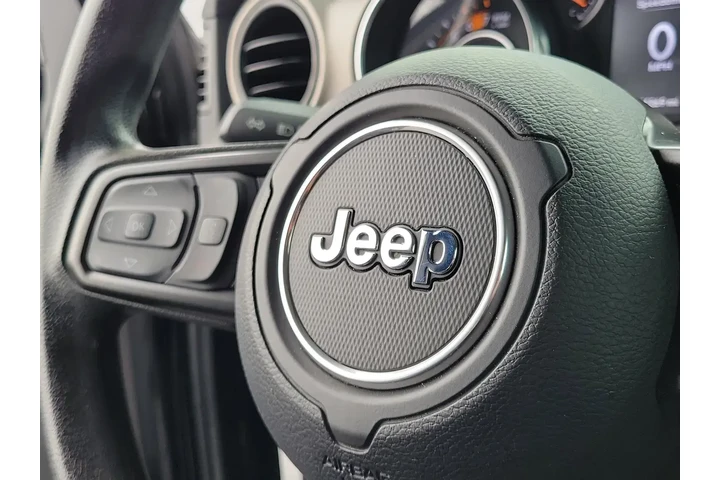 $22875 : Jeep Wrangler 2020 4x4 Sport image 5