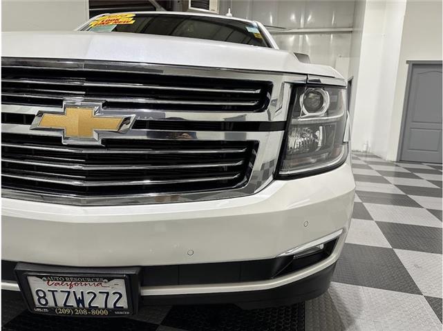 $25555 : 2016 CHEVROLET SUBURBAN image 9