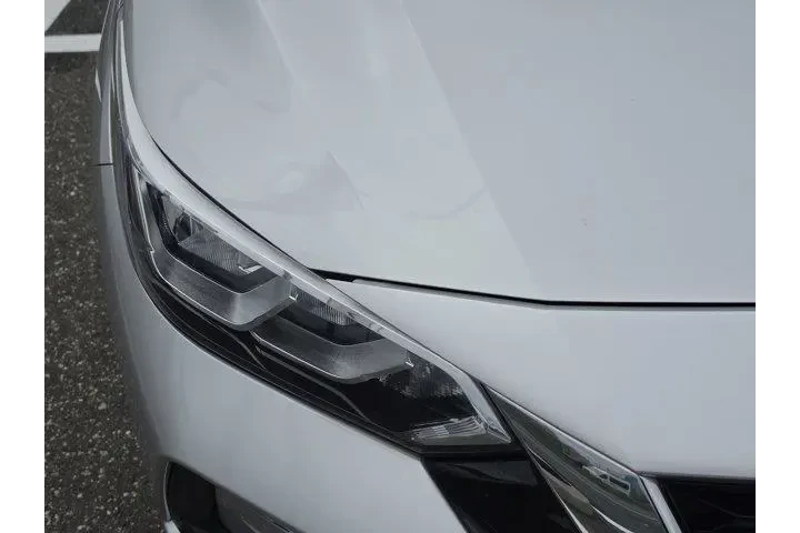 $18819 : Nissan Sentra 2023 SV 4dr Se image 9