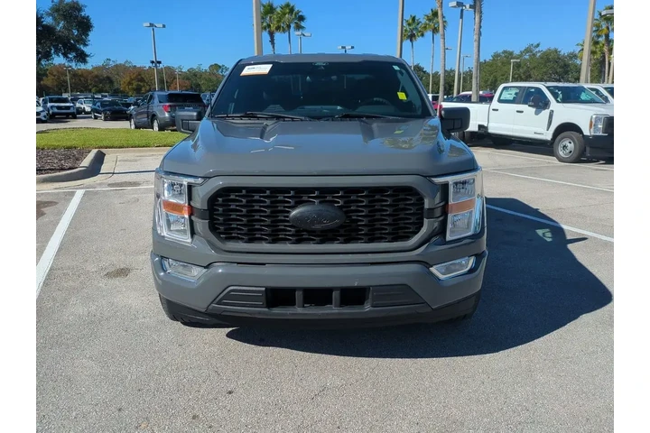 $31974 : Ford F-150 2021 4x2 XL 4dr S image 9