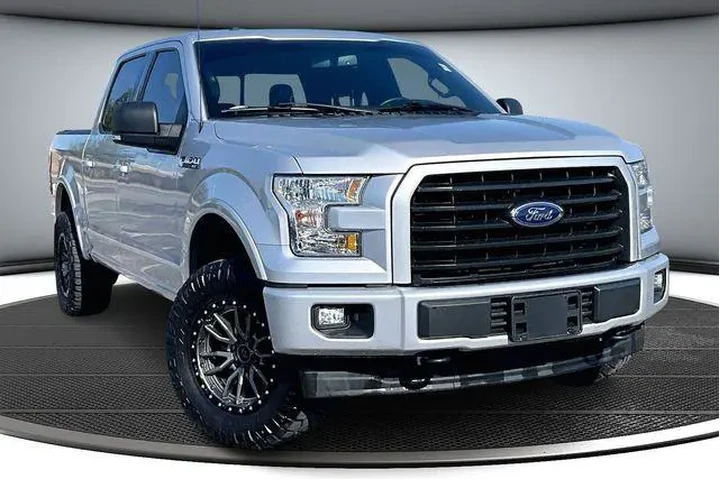 $22500 : Ford F-150 2017 4x4 XLT 4dr image 3