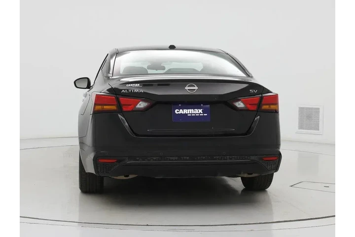 $19998 : Nissan Altima 2023 2.5 SV 4d image 6