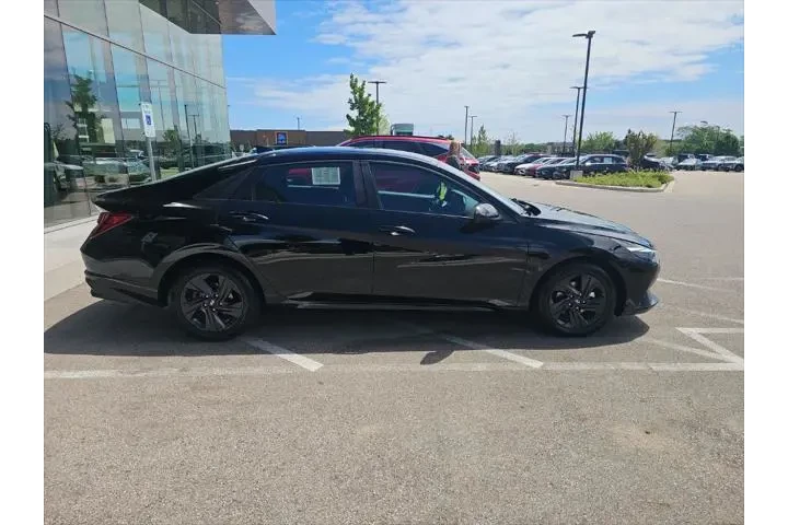 $16999 : Hyundai ELANTRA 2021 SEL 4dr image 6
